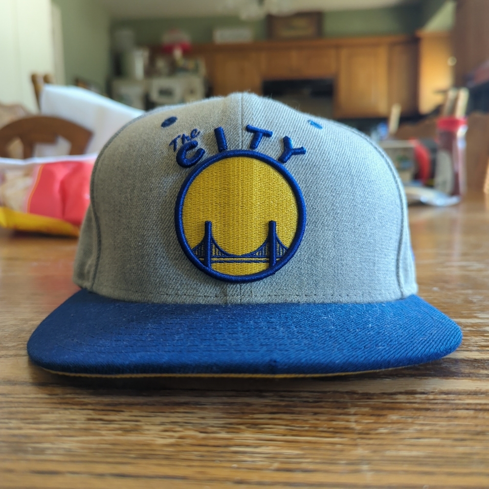 NEW ERA Golden State Warriors Snapback Hat. The City. Hardwood Classics.